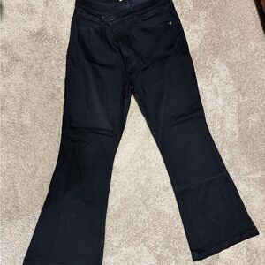 Abercrombie “The Flare” Ultra high rise (size 33/16) Regular